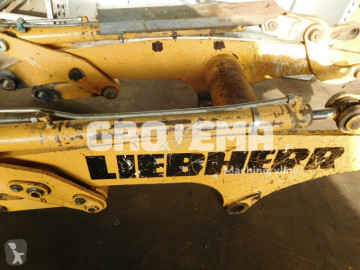 Гидроцилиндр Liebherr