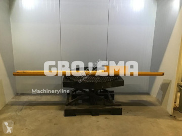 Kryt / přední mříž Liebherr