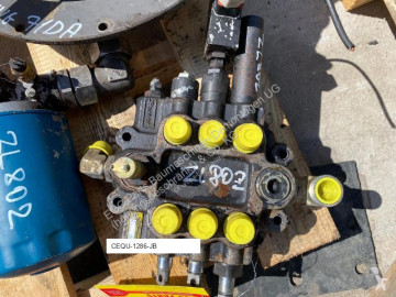Hydraulisk distributör Zettelmeyer