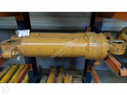 Case 821B used Lift cylinder