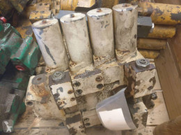 Liebherr R922 used hudraulic power pack