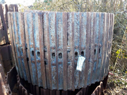 Liebherr R912LI used crawler track