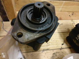 Caterpillar 953CII used Main hydraulic pump