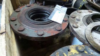 Liebherr A902LI used wheel reducer