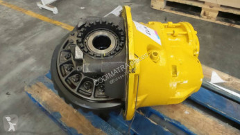Punte şi nasul punţii Volvo A35C