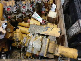 Distribuitor hidraulic Liebherr R952