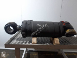 Cilindru hidraulic de basculare Volvo L150D