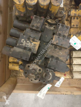 Liebherr R932HDSL distribuitor hidraulic second-hand