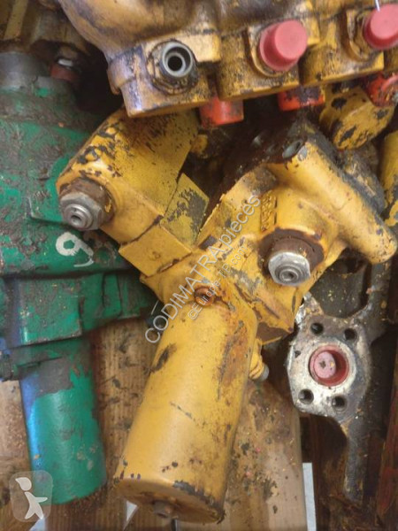 قطع غيار الأشغال العمومية Liebherr R932HD