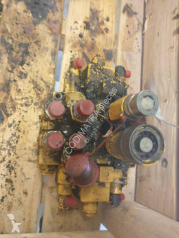 Distributeur hydraulique Liebherr A310