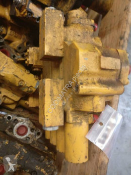 Distributeur hydraulique Liebherr A902