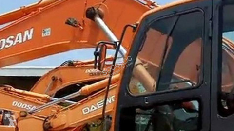 Pièces détachées TP MOTEUR DE TRANSLATION POUR ENGINS TP