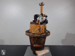 Liebherr R902HDSL used rotation reducer