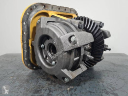Caterpillar735