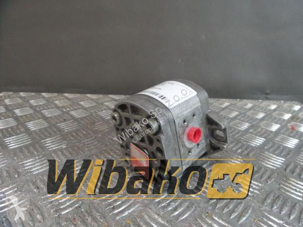 Recambios maquinaria OP Poclain Gear pump...