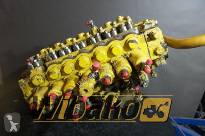 Distribuidor hidráulico Komatsu nuevo