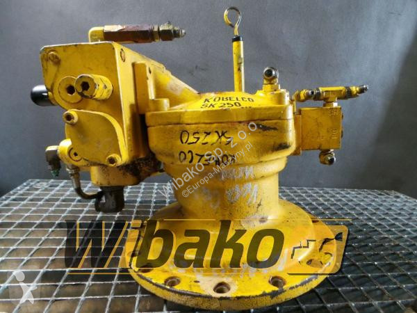 قطع غيار الأشغال العمومية Kawasaki Swing motor...