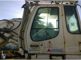 Liebherr R954CSHD used inside equipment