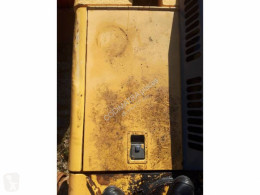 Liebherr A902LI used cab / Bodywork