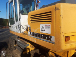 Liebherr A902LI porta usato
