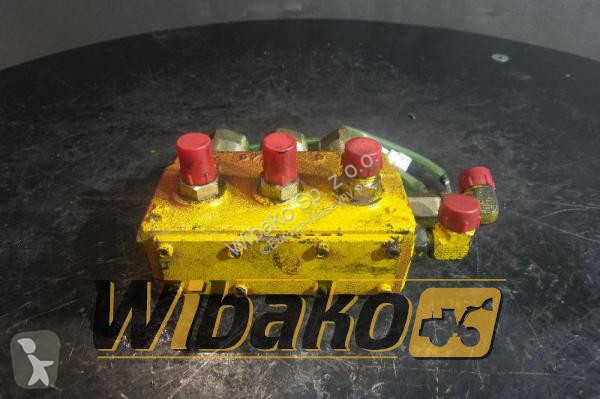 قطع غيار الأشغال العمومية Kawasaki Valves set...