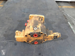 Case 121D used Travel hydraulic motor