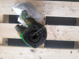 Caterpillar IT18B used Main hydraulic pump