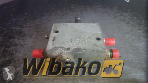 Distribuidor hidráulico Komatsu nuevo