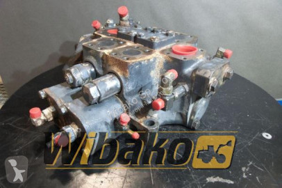 Distribuidor hidráulico Komatsu nuevo