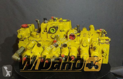 Distribuidor hidráulico Komatsu nuevo
