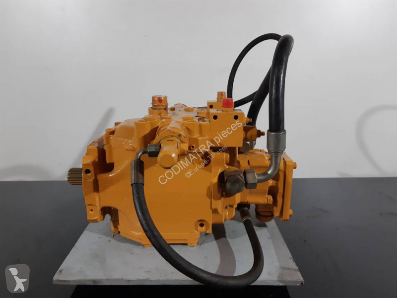 قطع غيار الأشغال العمومية Liebherr R952