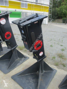 Equipamientos maquinaria OP Skancraft Martillo hidráulica usado