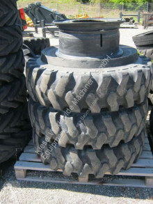 Mitas REIFENSATZ MOBILBAGGER ZX140W used tyre