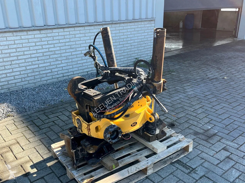 Equipamientos maquinaria OP Engcon EC20-A S1