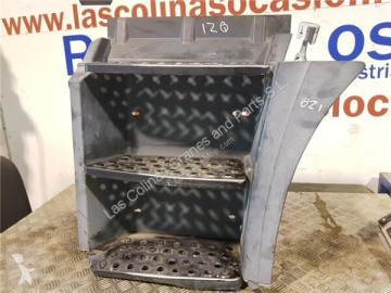 Estribo / escalera MAN