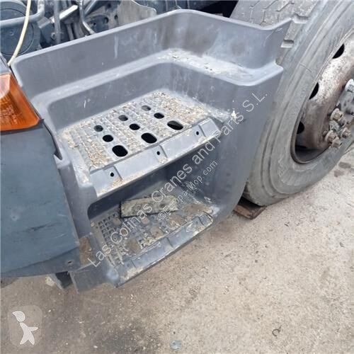 قطع غيار الأشغال العمومية Iveco Marchepied...