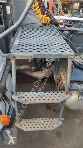 قطع غيار الأشغال العمومية Iveco Marchepied...