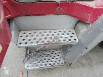 Estribo / escalera MAN