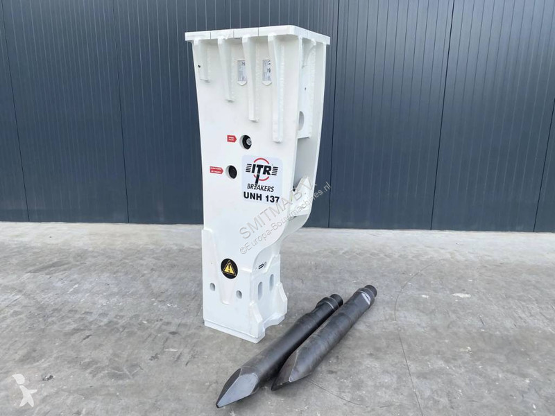 Aanbouwstukken voor bouwmachines UNH137