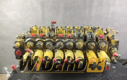 Distribuidor hidráulico Komatsu nuevo