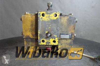 Distribuidor hidráulico Komatsu nuevo