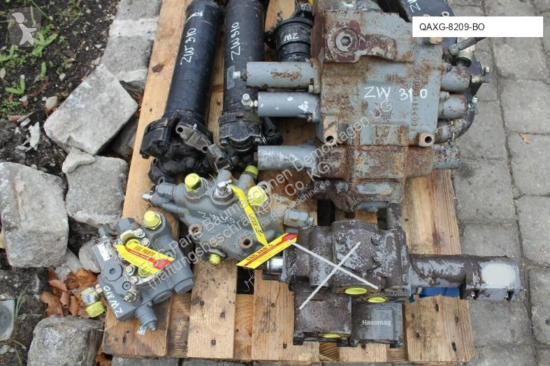 قطع غيار الأشغال العمومية Hitachi Distributeur...