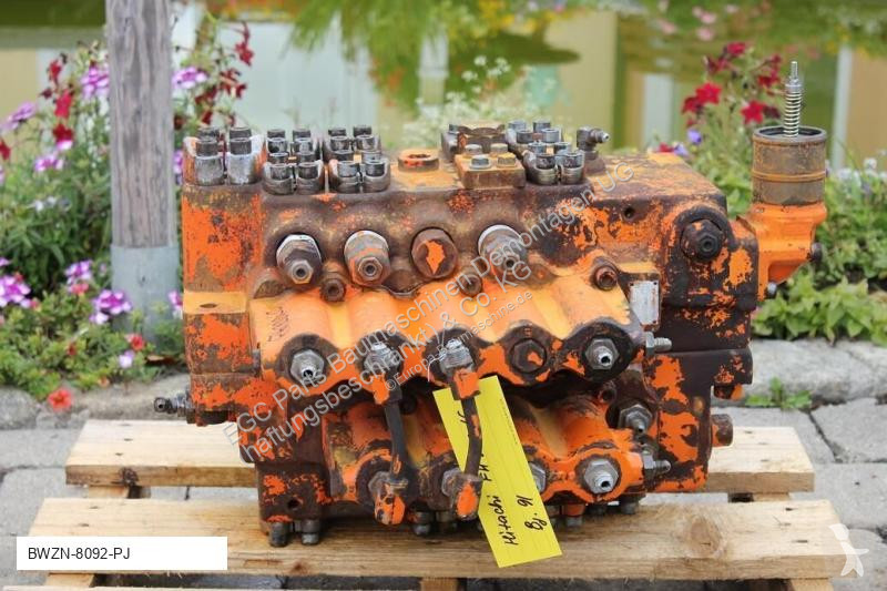 قطع غيار الأشغال العمومية Hitachi Distributeur...
