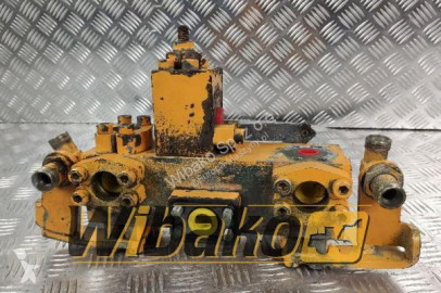 Distribuidor hidráulico Liebherr nuevo