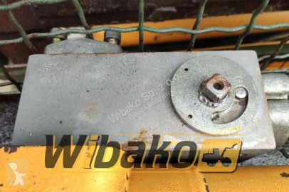 Distribuidor hidráulico Liebherr nuevo