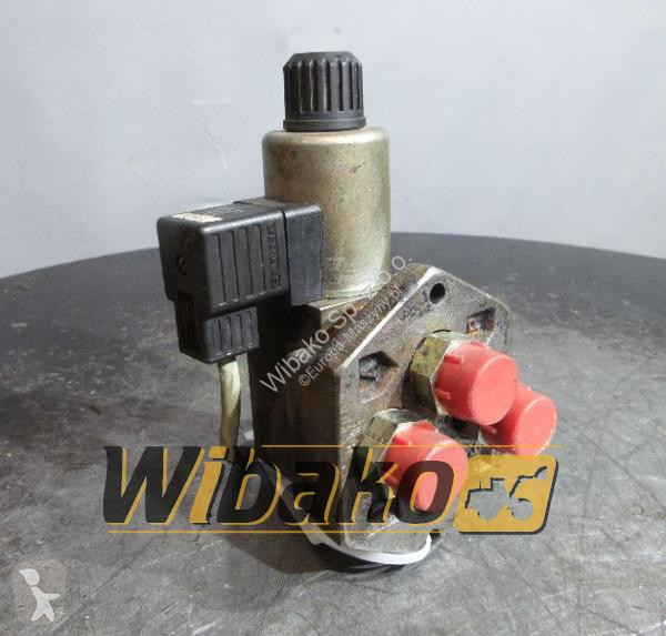 قطع غيار الأشغال العمومية O&K Valves set O&K...