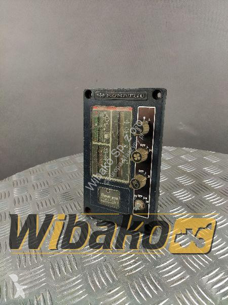 قطع غيار الأشغال العمومية Komatsu Panel...