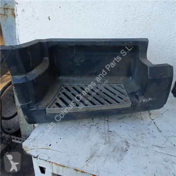 Estribo / escalera DAF
