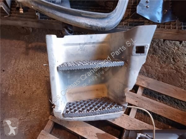 قطع غيار الأشغال العمومية DAF Marchepied...