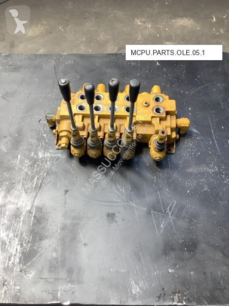 قطع غيار الأشغال العمومية Caterpillar...
